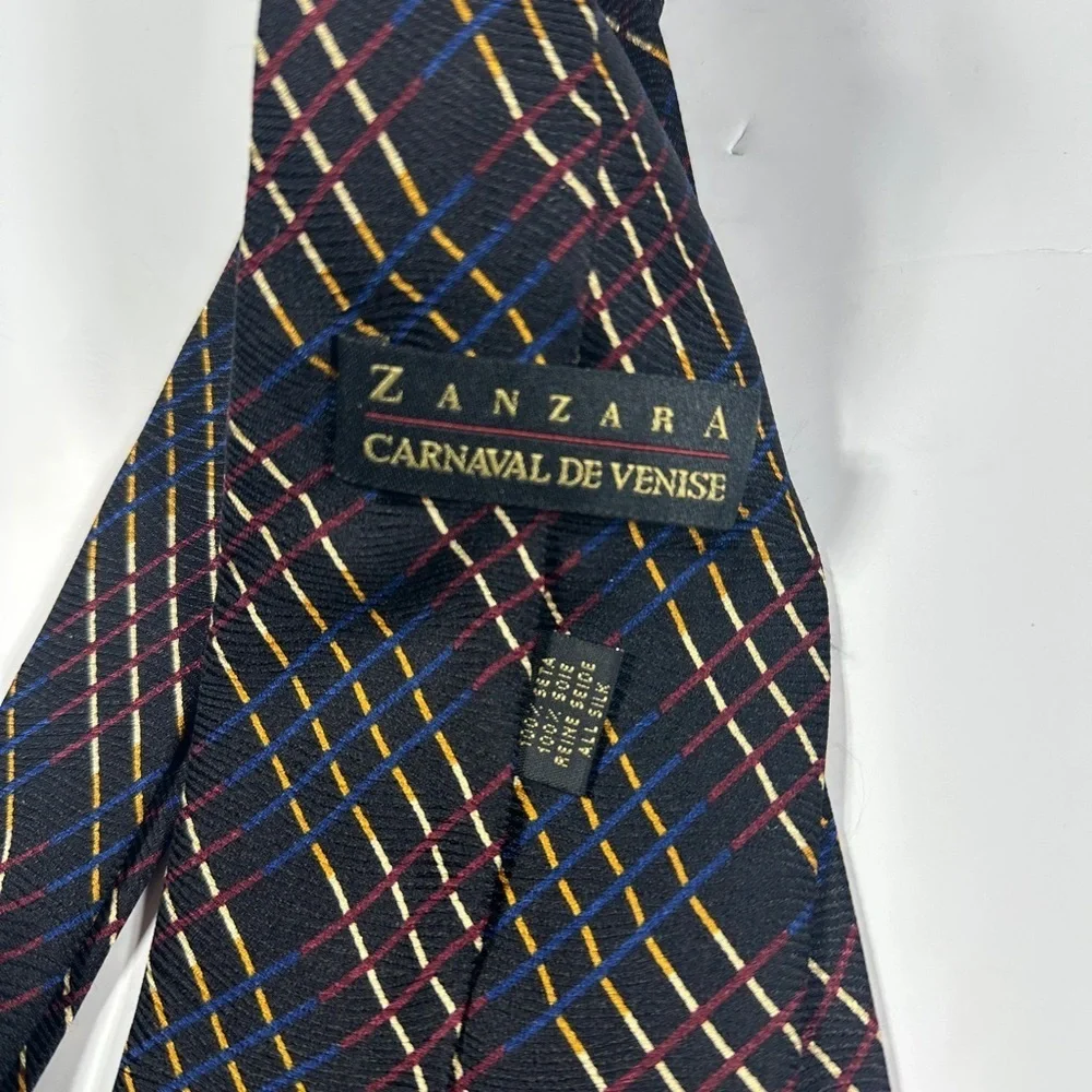 Men’s Zanzara Carnaval De Venise Silk Necktie
NWT - Picture 4 of 5
